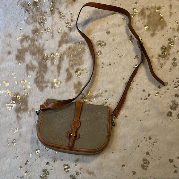 Vintage Dooney & Bourke Brown Pebbled Leather Crossbody Bag 1980s - Picture 3 of 8